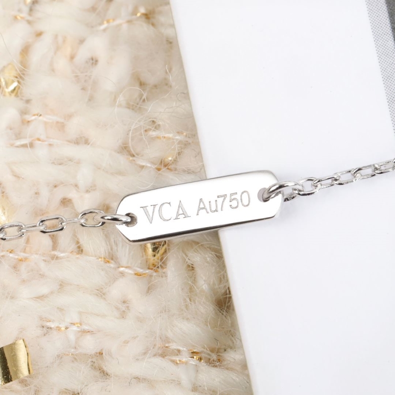 Vca Necklaces